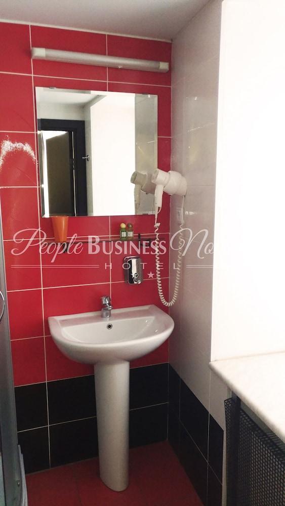 People Business Novinsky Hotel Москва Екстер'єр фото